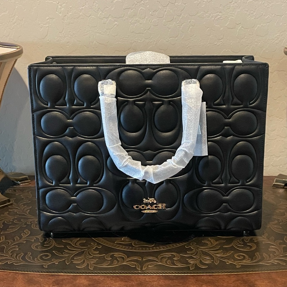 Coach Maggie Tote Bag (Large) NWT